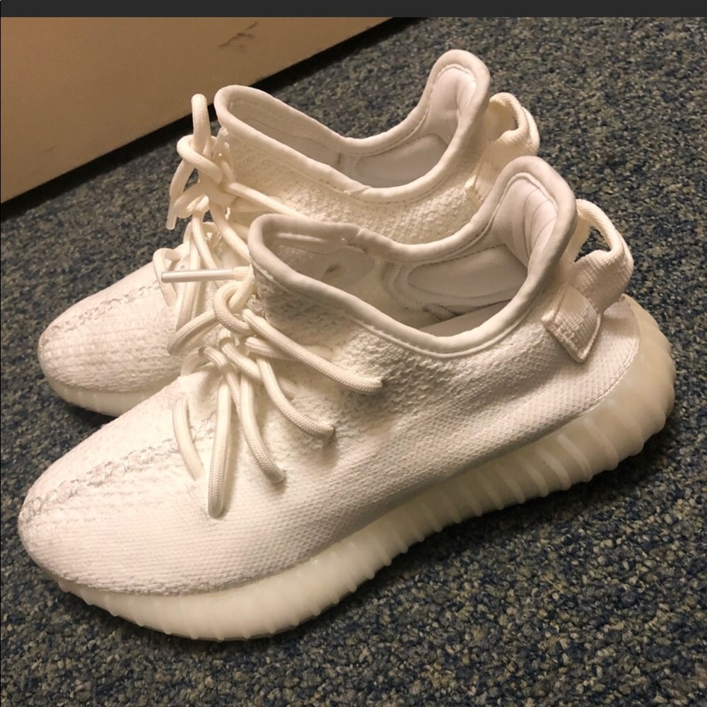 Yeezy 350 V2 Triple White
